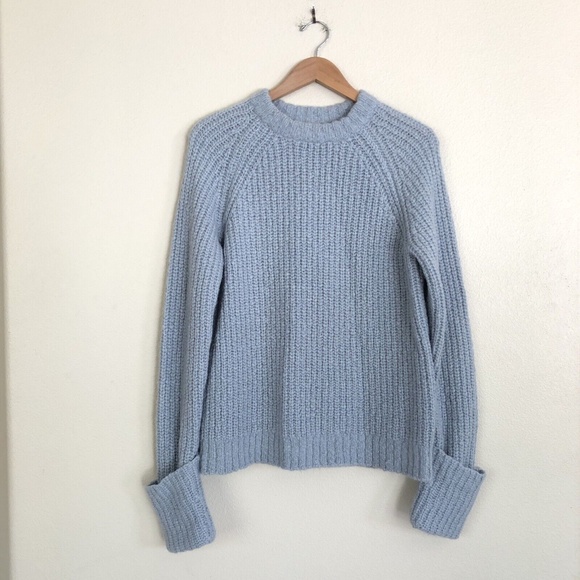 FRAME Cuffed Alpaca Wool Raglan Sweater in Powder Blue - Picture 7 of 12